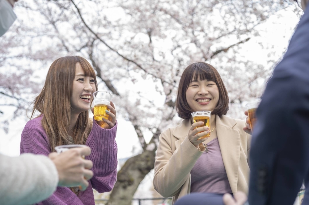 The Japanese word "hanami," literally means “flower viewing.” But, a hanami gathering is more than that: It can be a picnic, a drinking party or an occasion to read poetry.
