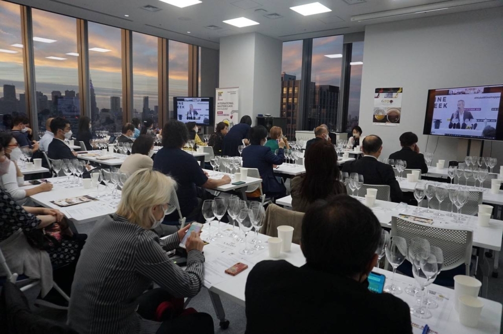 Japan's number of accredited sommeliers has grown from 7,000 in the early 2000s to nearly 40,000 today. Japan's number of accredited sommeliers has grown from 7,000 in the early 2000s to nearly 40,000 today.