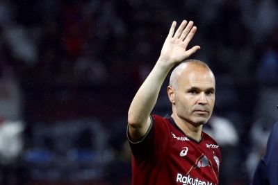 Andres Iniesta, who played for Vissel Kobe, has been ordered to pay ¥580 million in back taxes, according to sources.