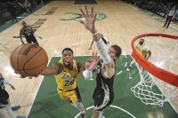 Hachimura started and scored 16 points for the Lakers while snaring a career-high 14 rebounds during his 39 minutes of action in Milwaukee. | Getty Images / via Kyodo 
