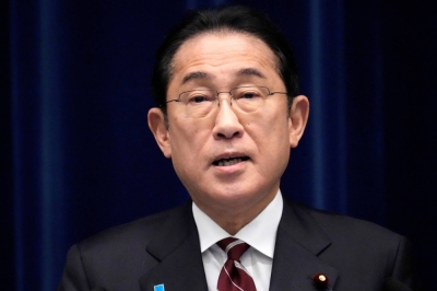 Prime Minister Fumio Kishida may recommend some members of the LDP to leave the party because of a political funds scandal.