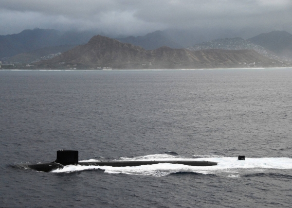 Virginia-class attack submarine USS Hawaii passes by Diamond Head crater on Oahu in Hawaii in July 2009. Virginia-class attack submarine USS Hawaii passes by Diamond Head crater on Oahu in Hawaii in July 2009.