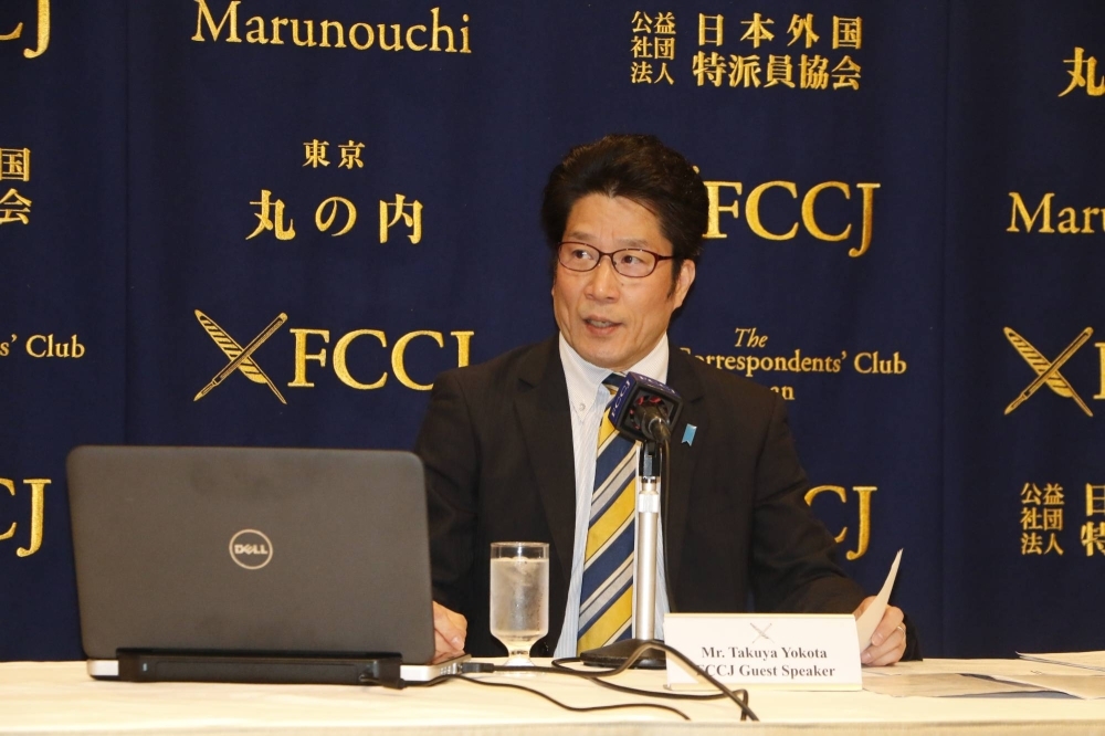 Takuya Yokota, the representative of the Association of Families of Victims Kidnapped by North Korea, gives a news conference at the Foreign Correspondents’ Club of Japan in Tokyo on Friday.