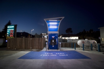Drivers in California’s Marin County rely on a single hydrogen fueling station.