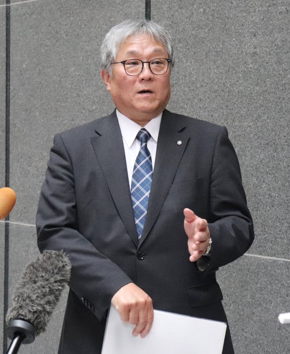 Shintaro Wakiyama, mayor of Genkai, Saga Prefecture, speaks to reporters last week.   Jiji