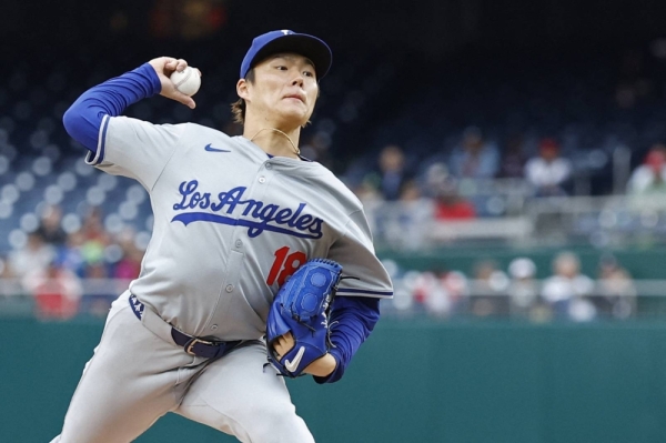 Dodgers starter Yoshinobu Yamamoto pitches against the Nationals in Washington on Thursday. Yamamoto threw six scoreless innings in a 2-1 win.