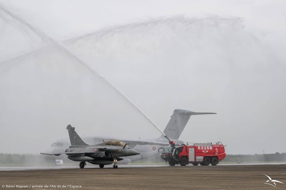 A French Rafale fighter jet taxis at Hyakuri Air Base in Ibaraki Prefecture after landing on Friday. A French Rafale fighter jet taxis at Hyakuri Air Base in Ibaraki Prefecture after landing on Friday.