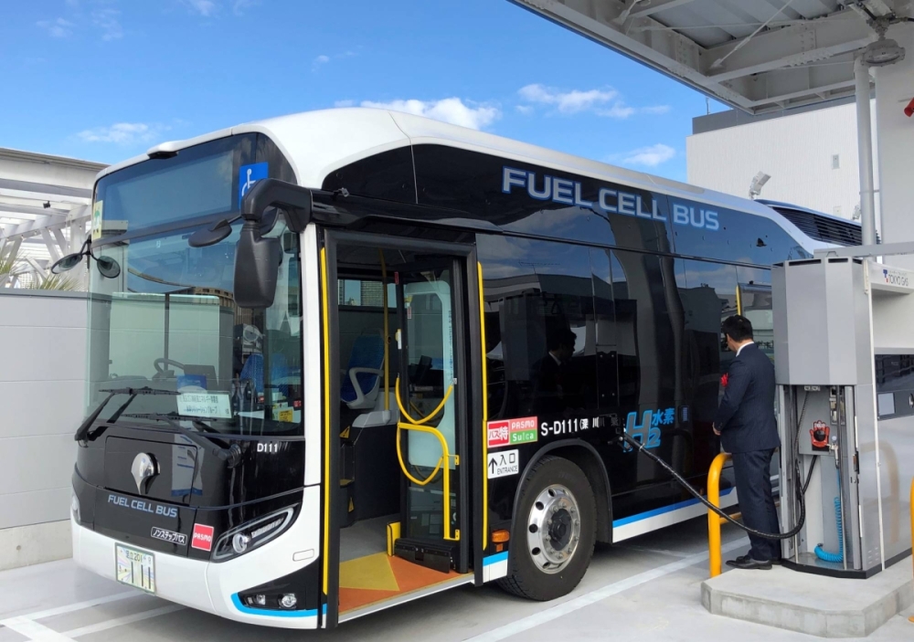 A hydrogen refueling station operated by Tokyo Gas in Tokyo in 2020. Experts believe that the capital should be focusing on improving charging infrastructure for BEVs rather than focusing on hydrogen refueling stations.
