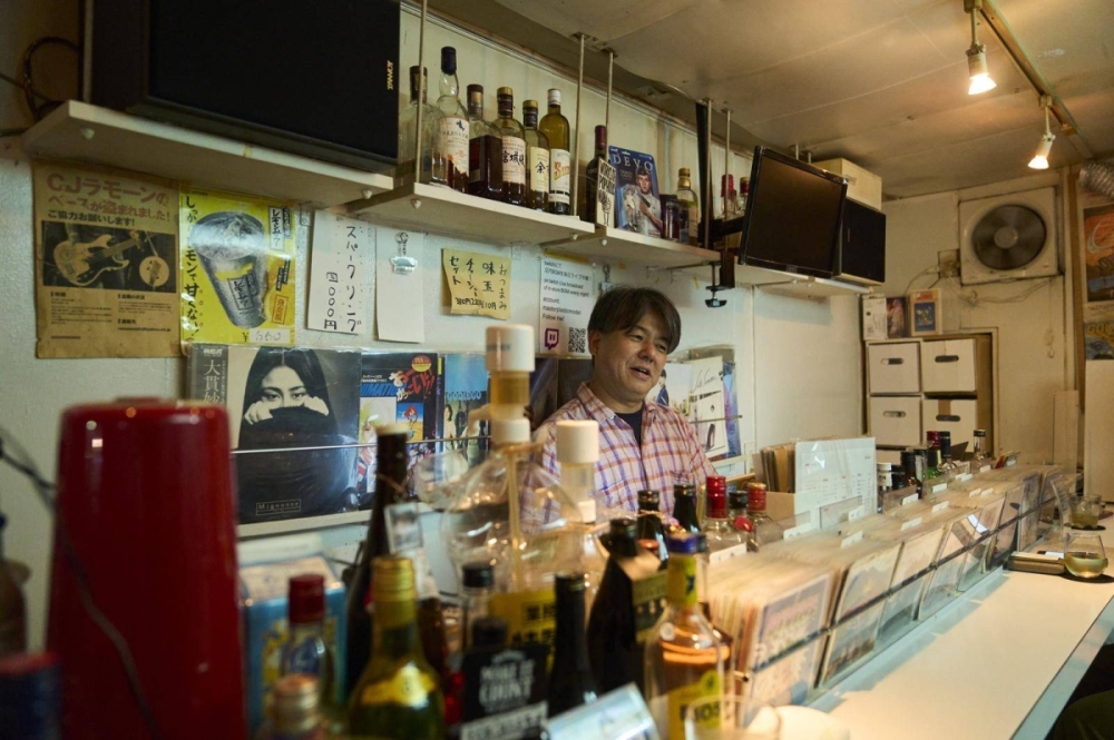 Kei Sekine reflects on his journey and the evolution of Golden Gai, blending tradition with innovation in his current role as chairperson. Kei Sekine reflects on his journey and the evolution of Golden Gai, blending tradition with innovation in his current role as chairperson.