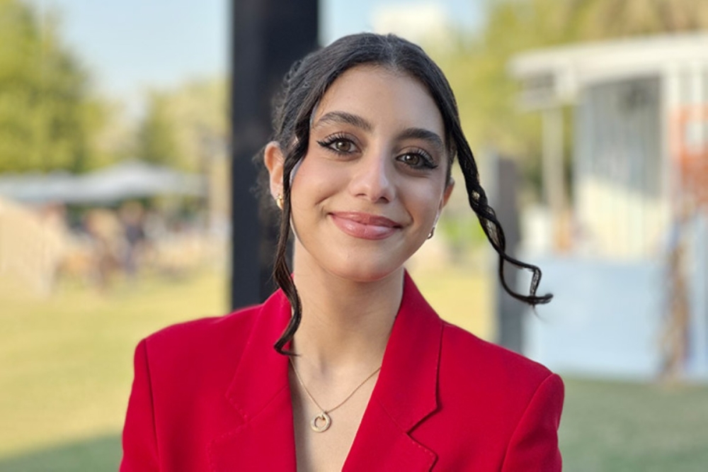 ياسمينا العبد ياسمينا العبد