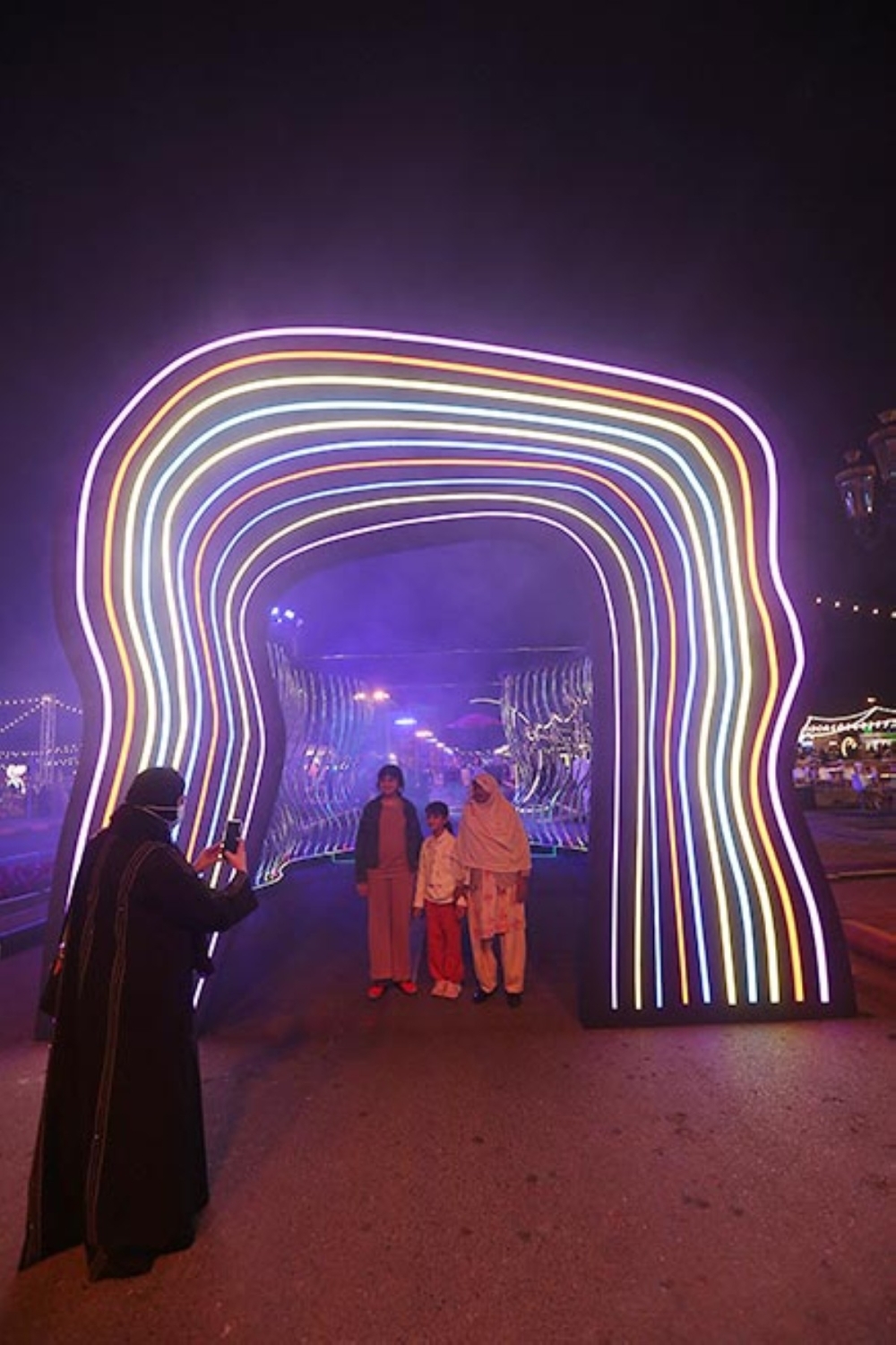 قرية الأضواء قرية الأضواء