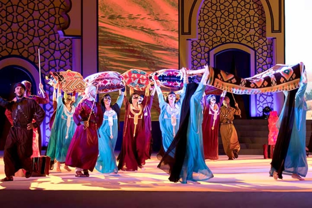 إحدى عروض فرقة أورنينا التراثية إحدى عروض فرقة أورنينا التراثية