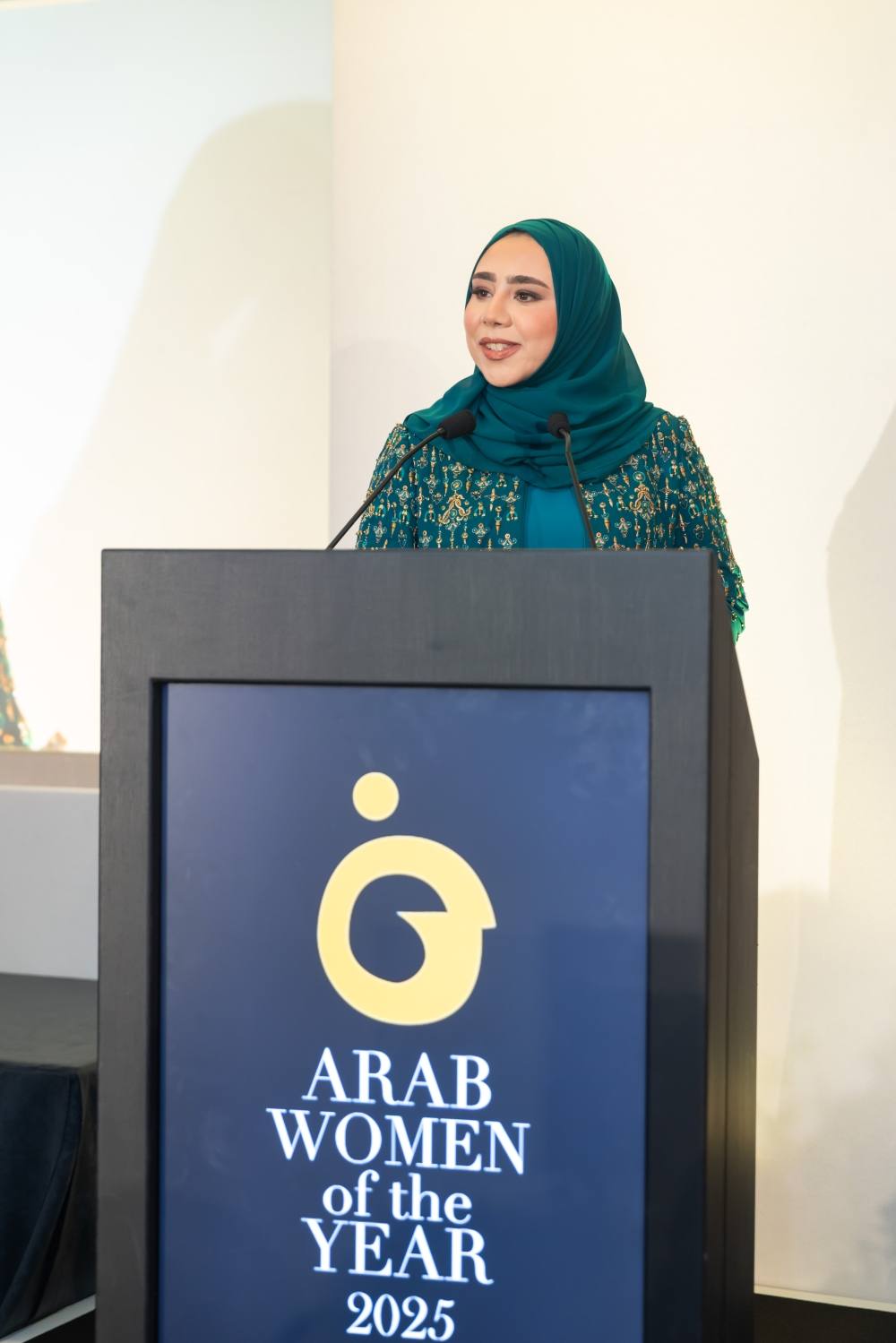 سُموّ السّيدة ميّان تحصد جائزة المرأة العربية لعام 2025م سُموّ السّيدة ميّان تحصد جائزة المرأة العربية لعام 2025م