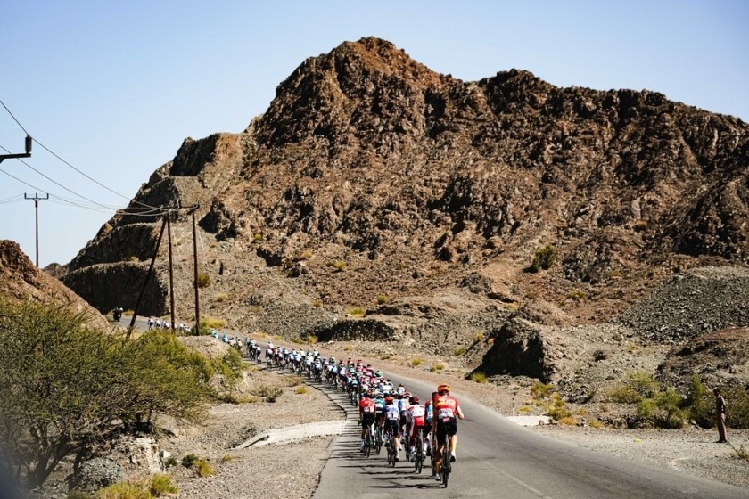 Pembalap Australia Caleb Ewan dari tim Jayco Al Ula memenangkan tahap pembukaan Tour of Oman 2024 edisi ke-13