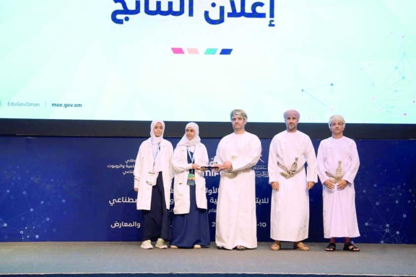 وزارة التربية تحتفل بابتكارات الطلاب والروبوتات في الأولمبياد الوطني