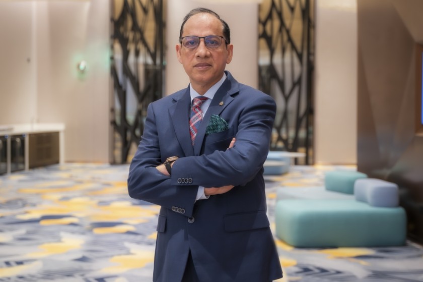 أرشد محمود، المدير العام لفندق وشقق موفنبيك غلا مسقط